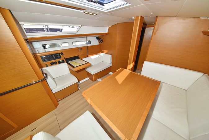 Jeanneau Sun Odyssey 449 | Canne Bleu