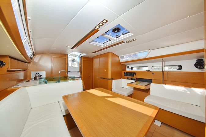 Jeanneau Sun Odyssey 449 | Canne Bleu