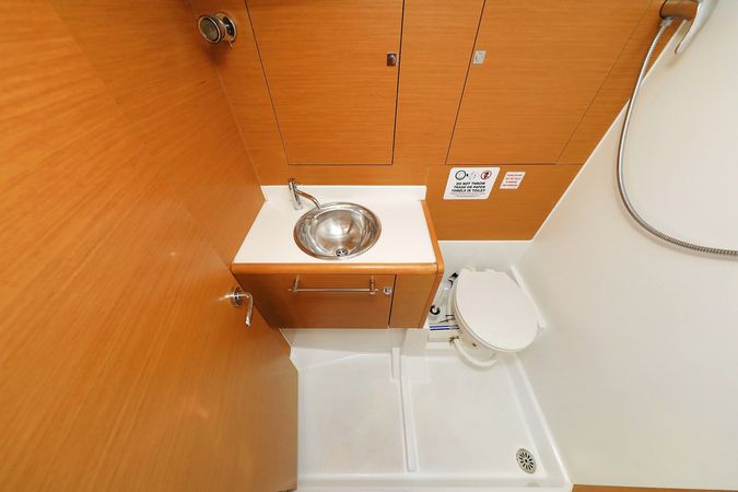 Jeanneau Sun Odyssey 449 | Canne Bleu