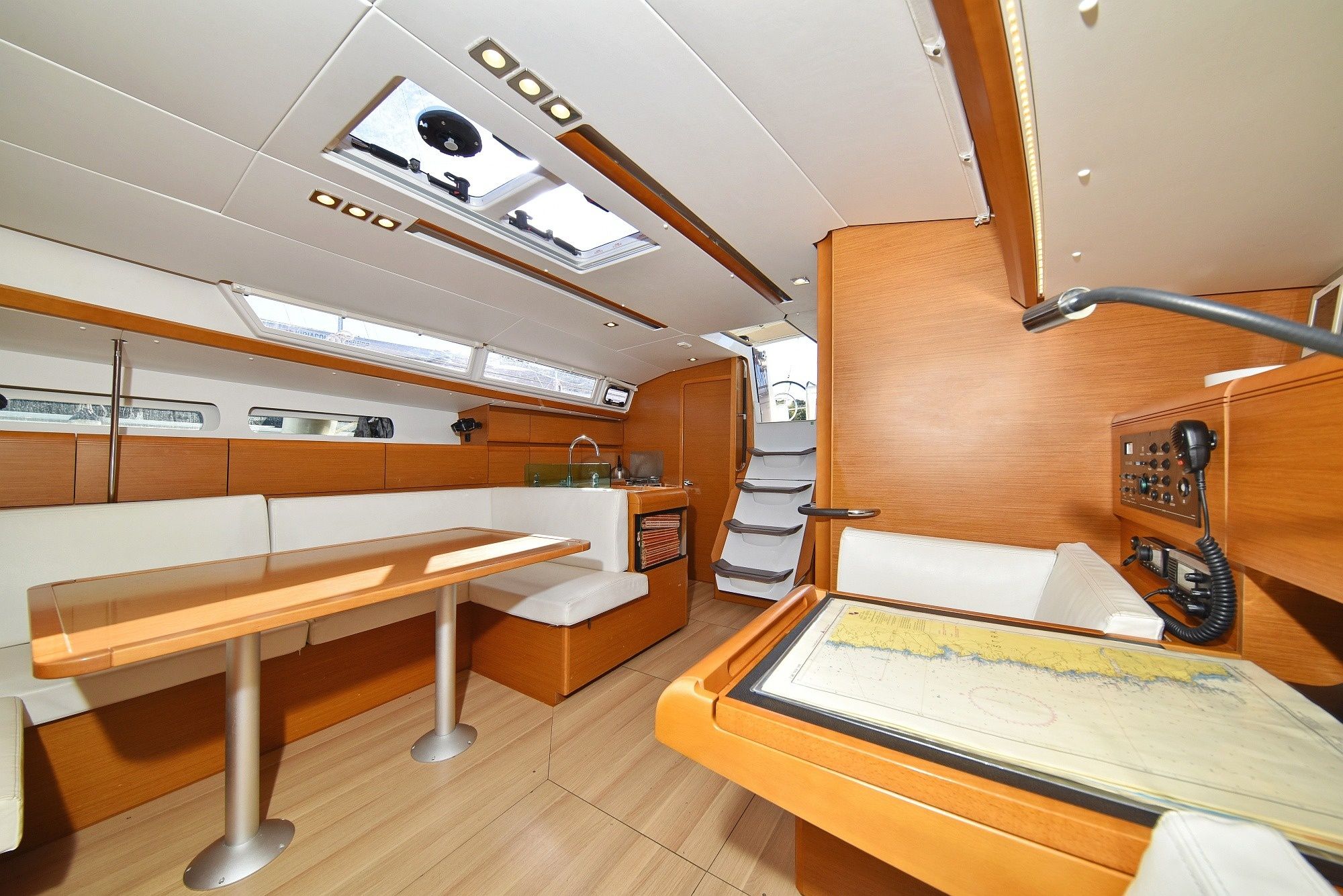 Jeanneau Sun Odyssey 449 | Canne Bleu