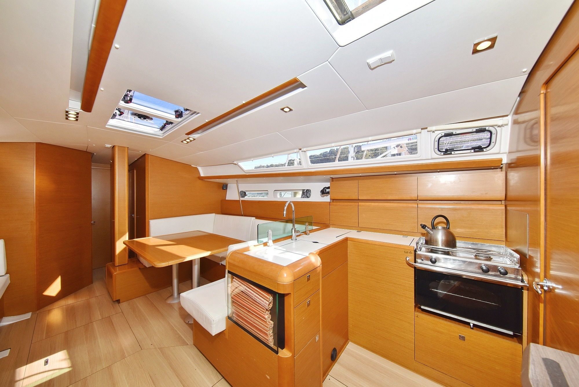 Jeanneau Sun Odyssey 449 | Canne Bleu