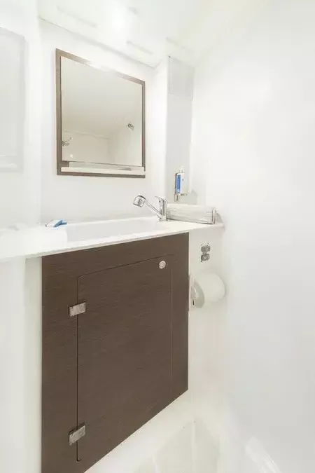 Bali Catspace | Hang Loose