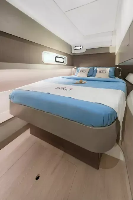 Bali Catspace | Hang Loose