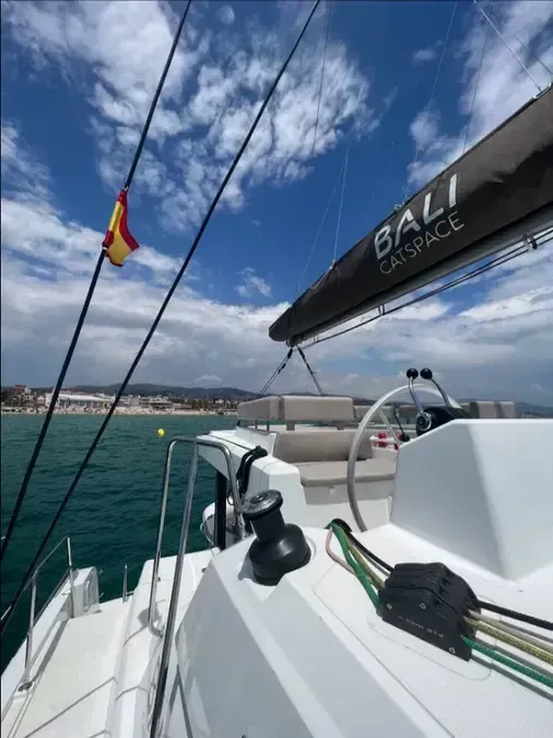 Bali Catspace | Hang Loose