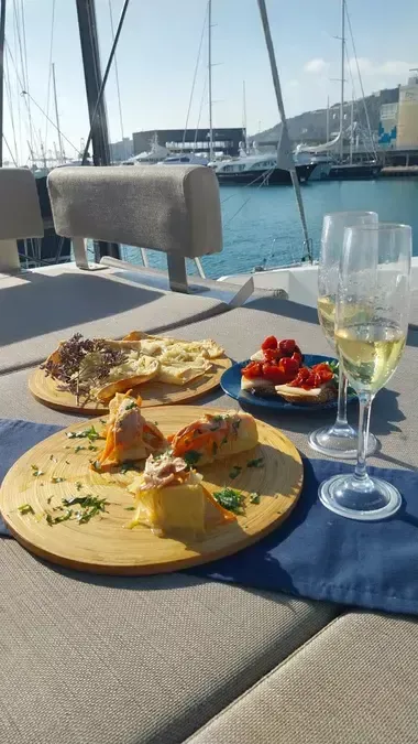 Bali Catspace | Hang Loose