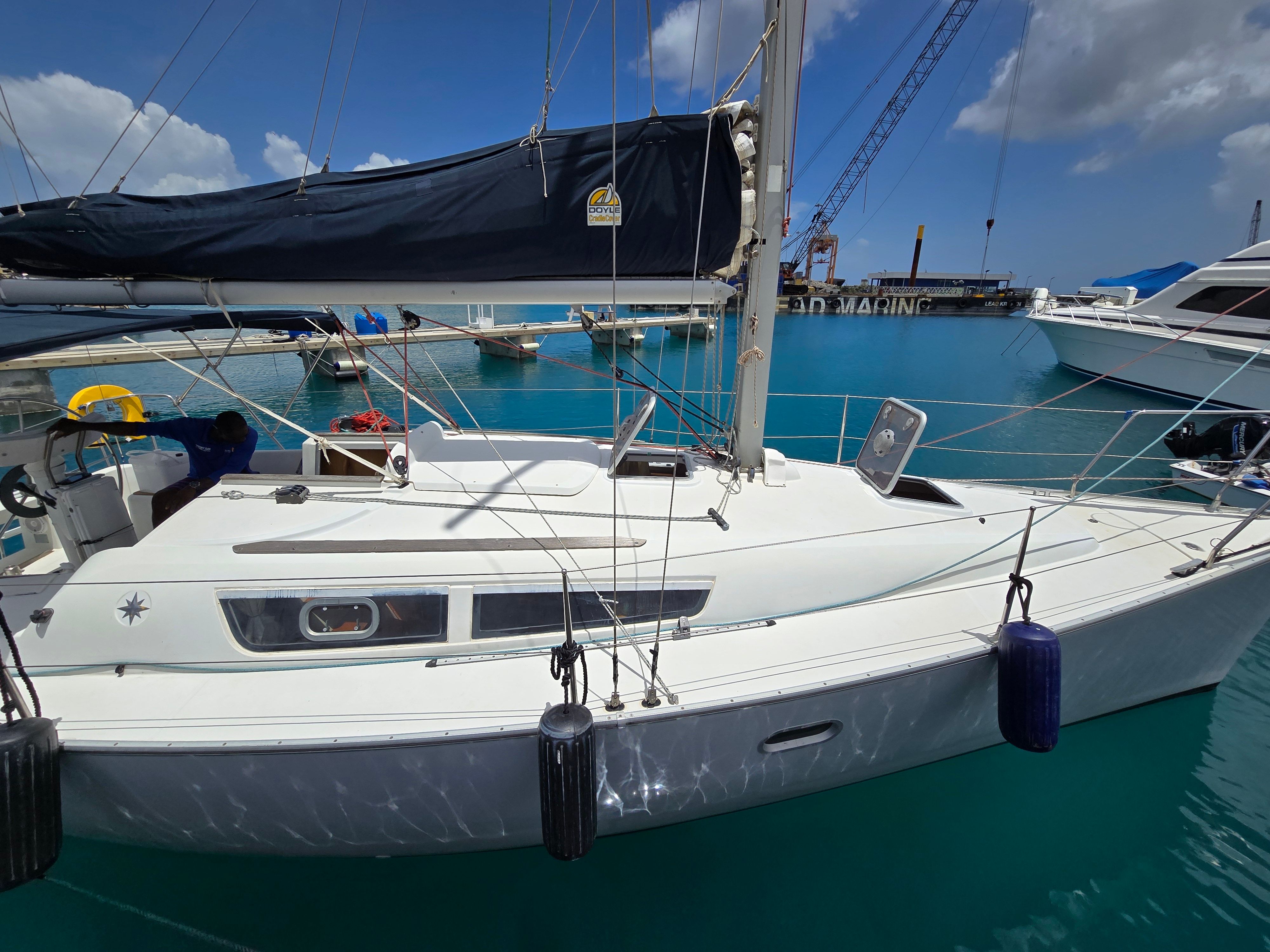 Jeanneau Sun Odyssey 32i | Less Stress