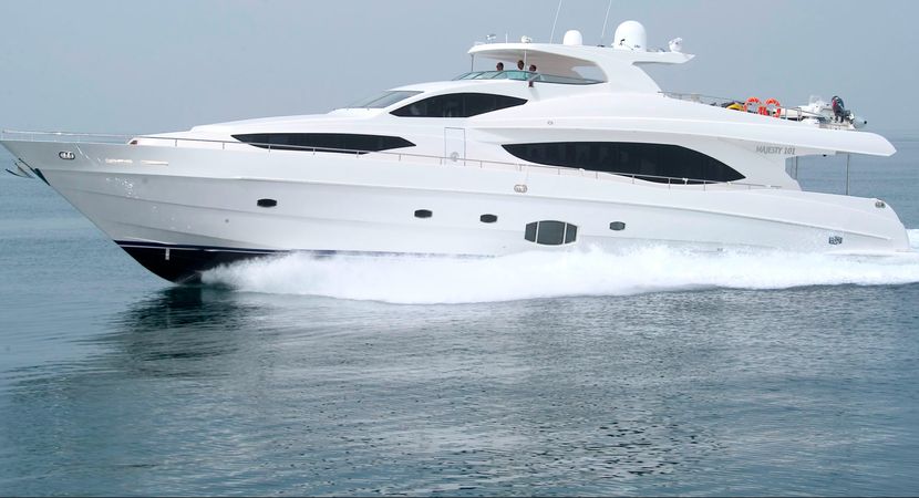 Gulf Craft Majesty 101 | Royal