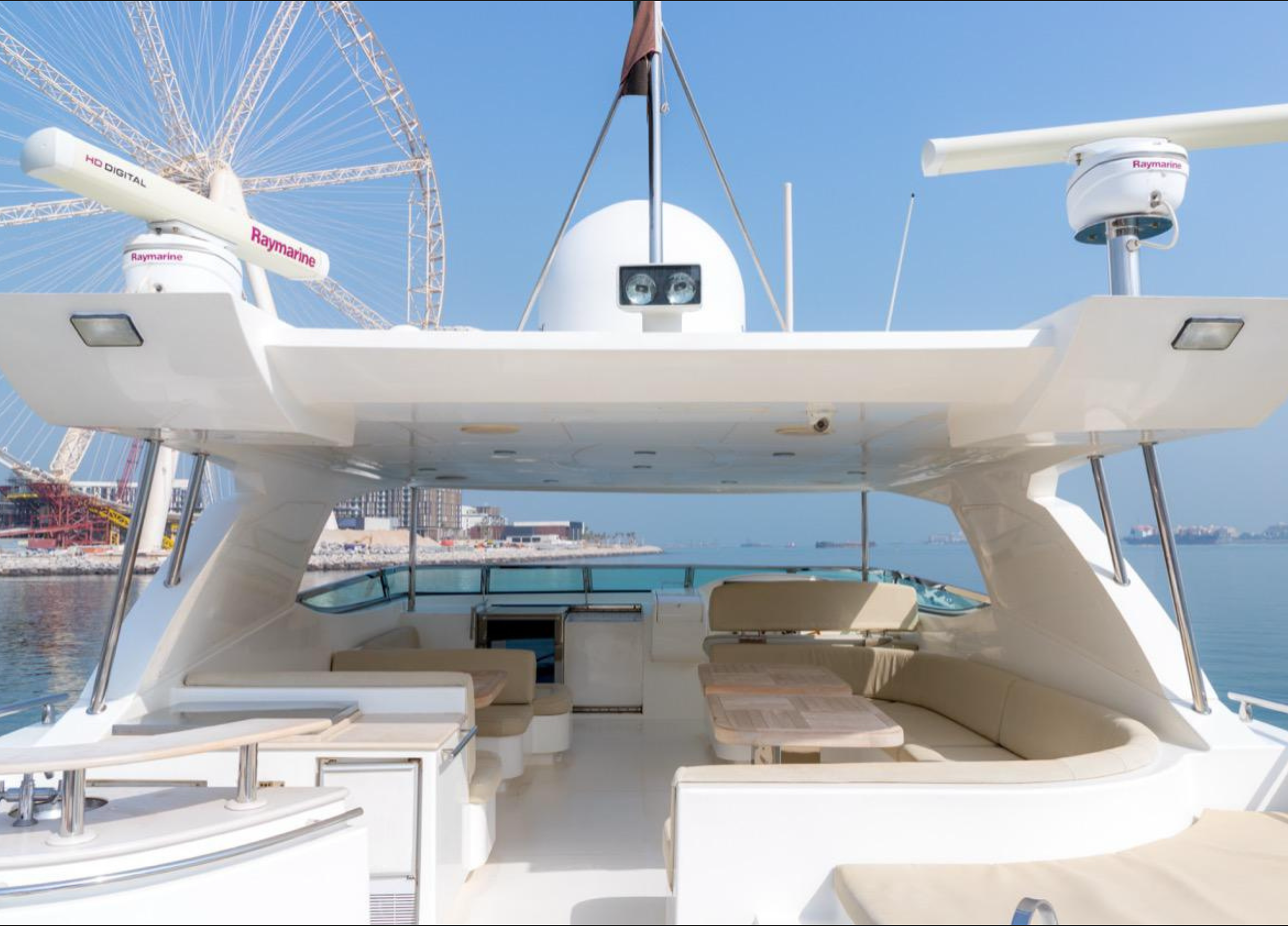 Gulf Craft Majesty 101 | Royal