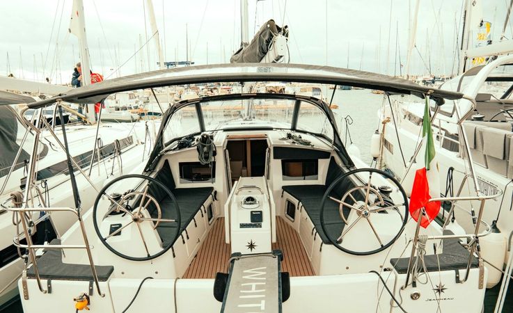 Jeanneau Sun Odyssey 410 | Colibri