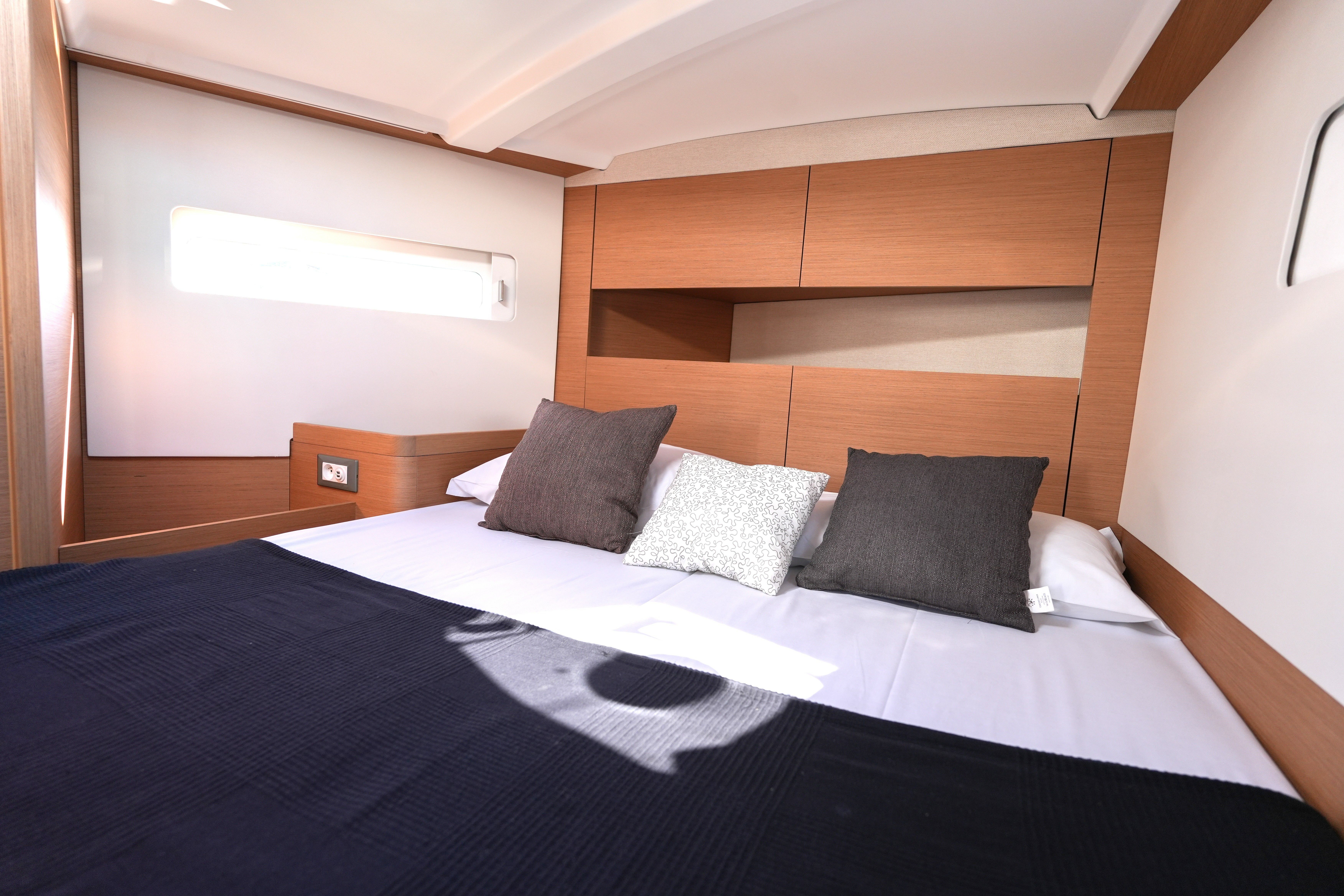 Jeanneau Sun Odyssey 410 | Colibri