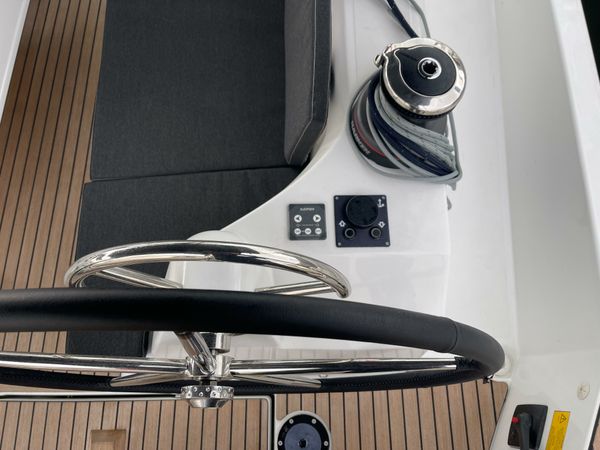 Jeanneau Sun Odyssey 410 | Colibri