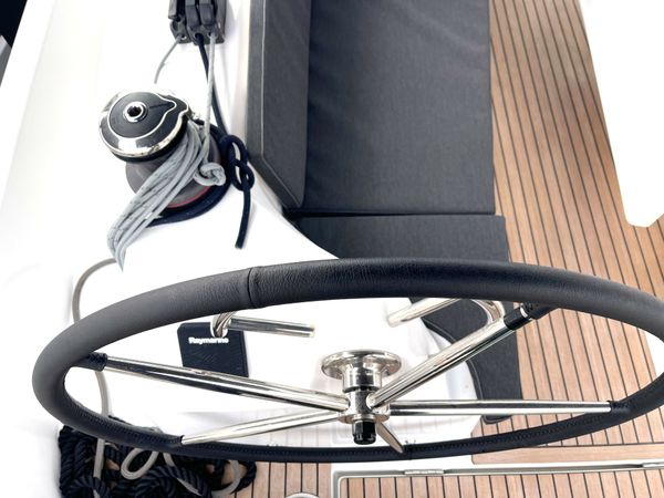 Jeanneau Sun Odyssey 410 | Colibri