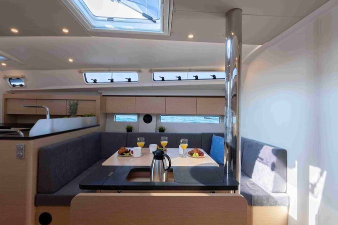 Hanse 410 | Mare Sol