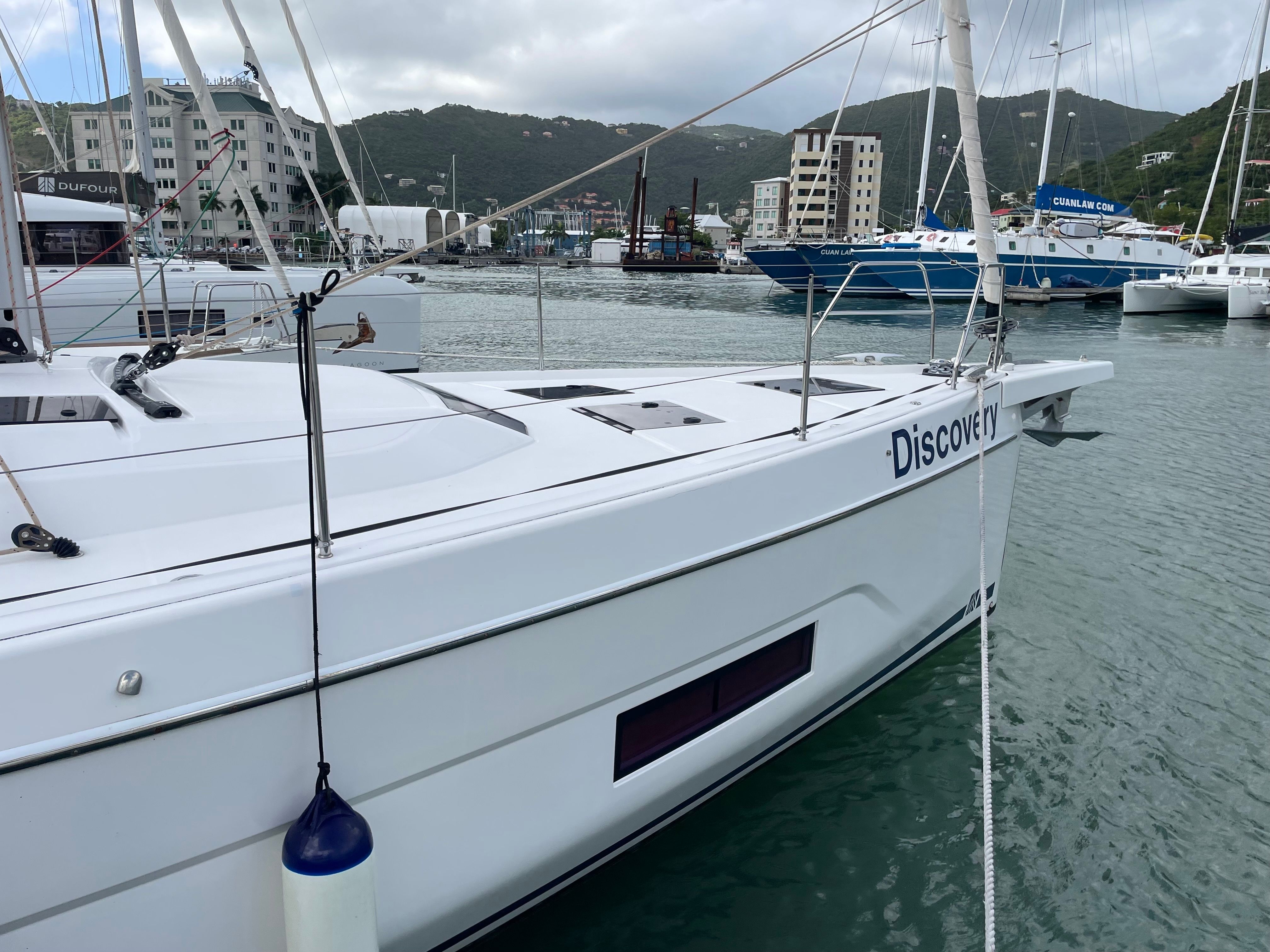 Dufour 470 | Discovery