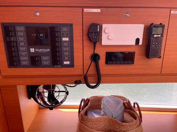 Dufour 470 | Discovery