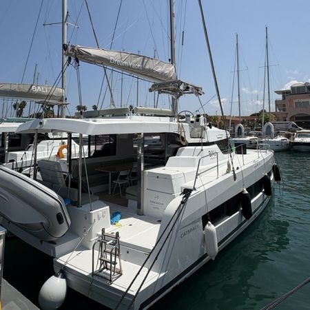 Bali Catspace | Endeavor