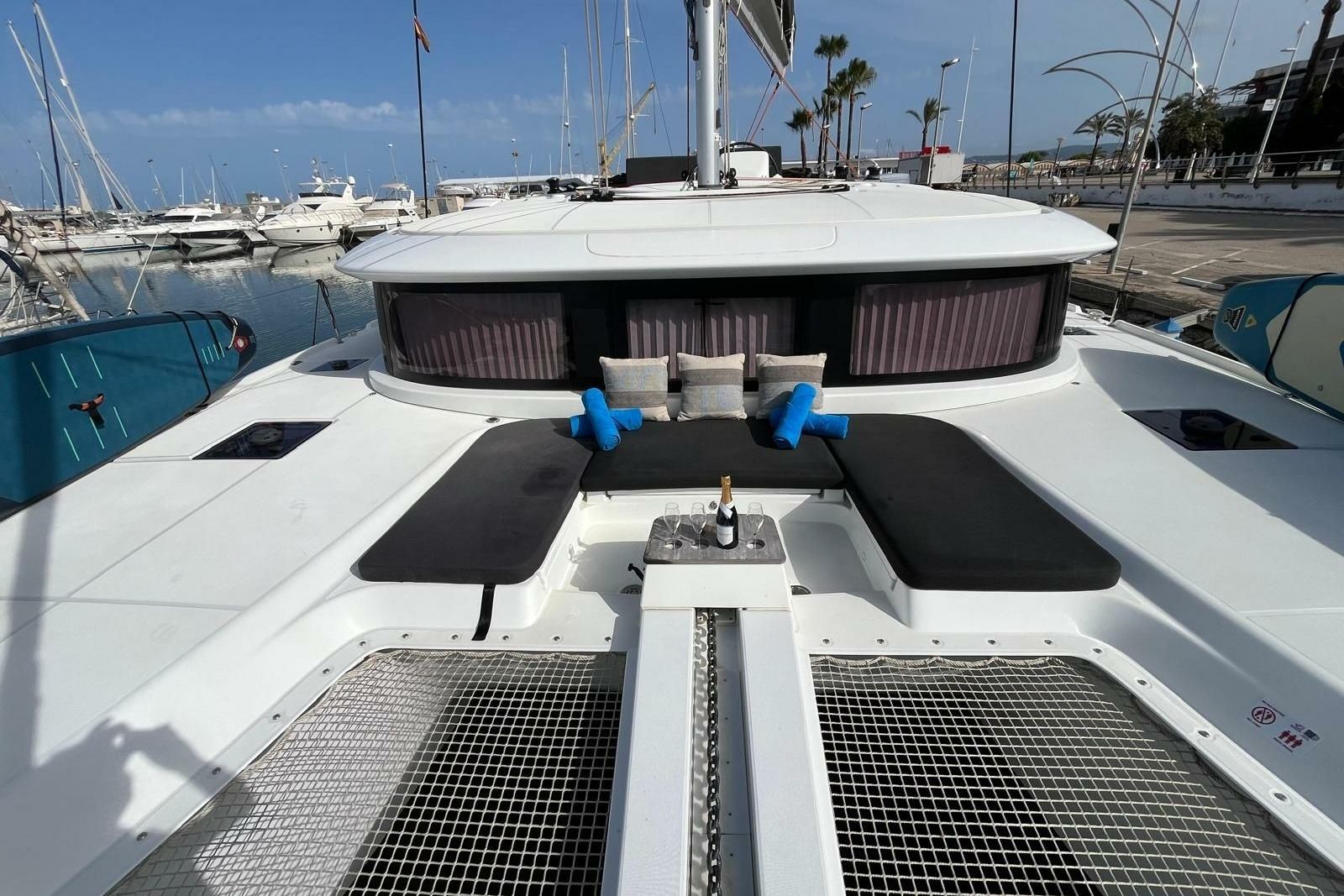 Lagoon 46 | Ella