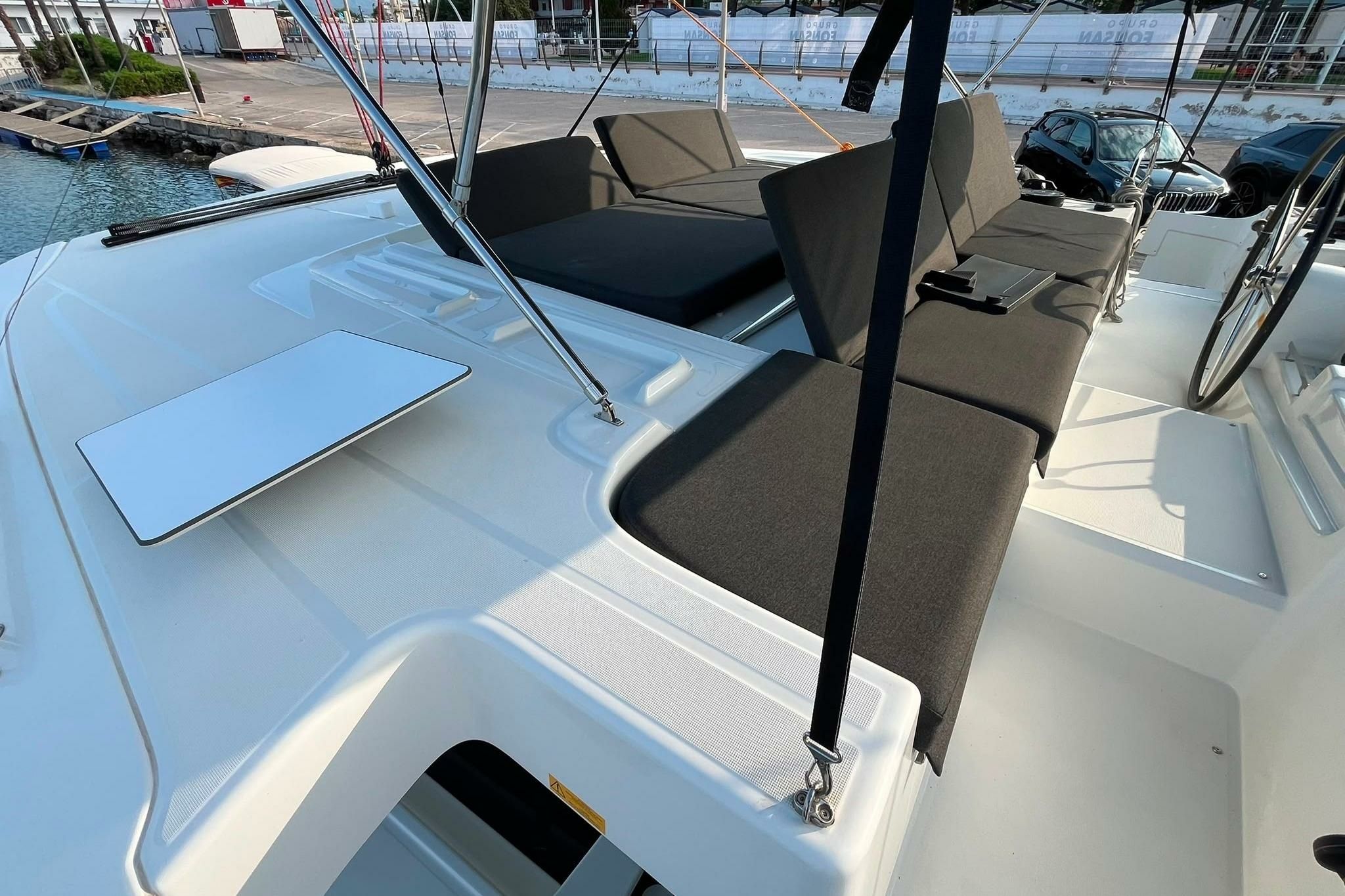 Lagoon 46 | Ella