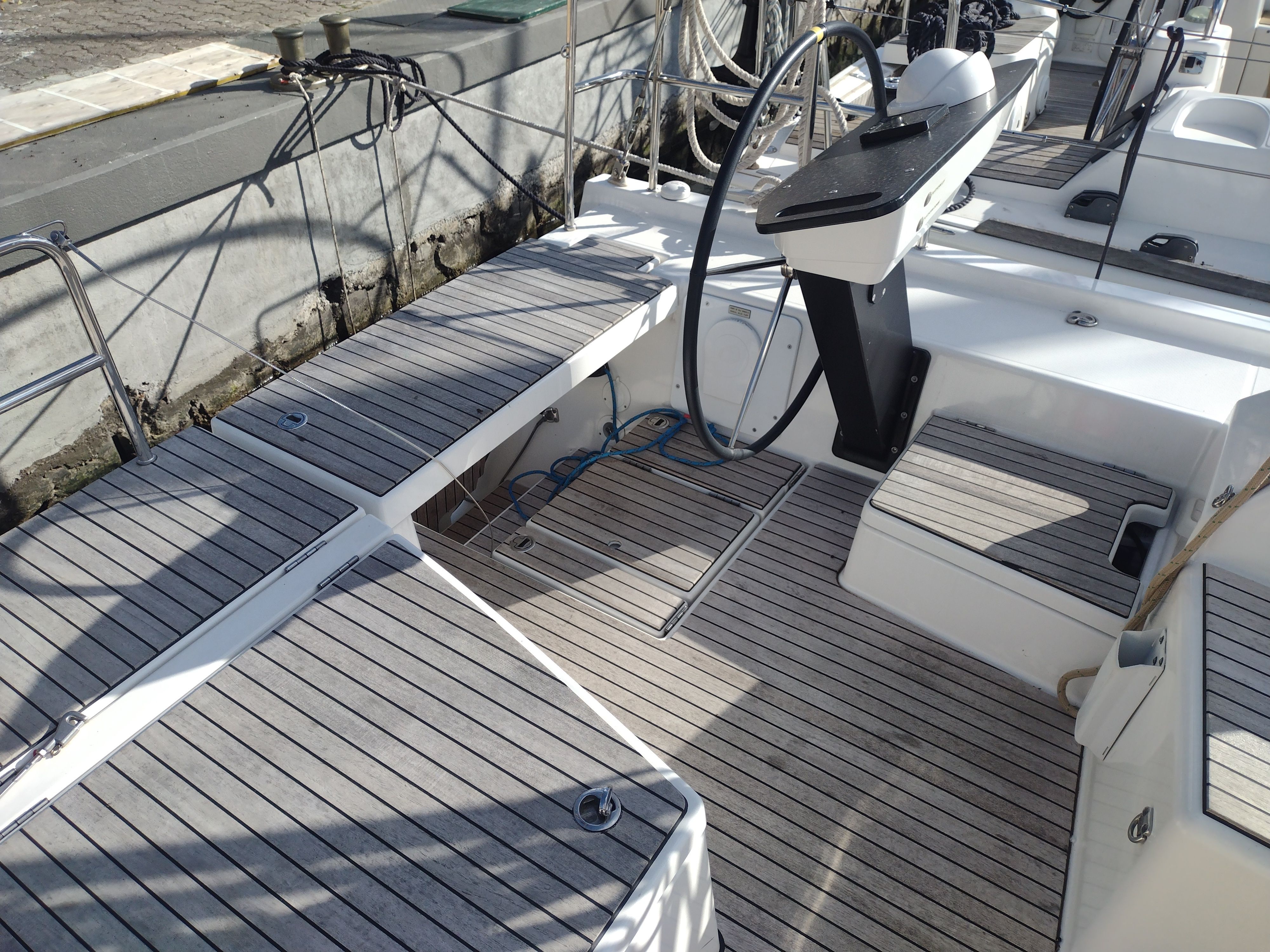 Dufour 470 | Water Bambi