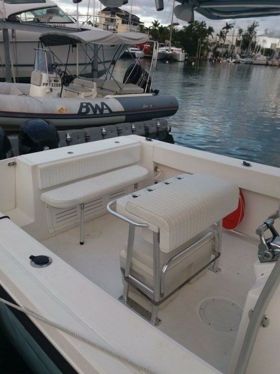 Angler 26 | Ace of Spade