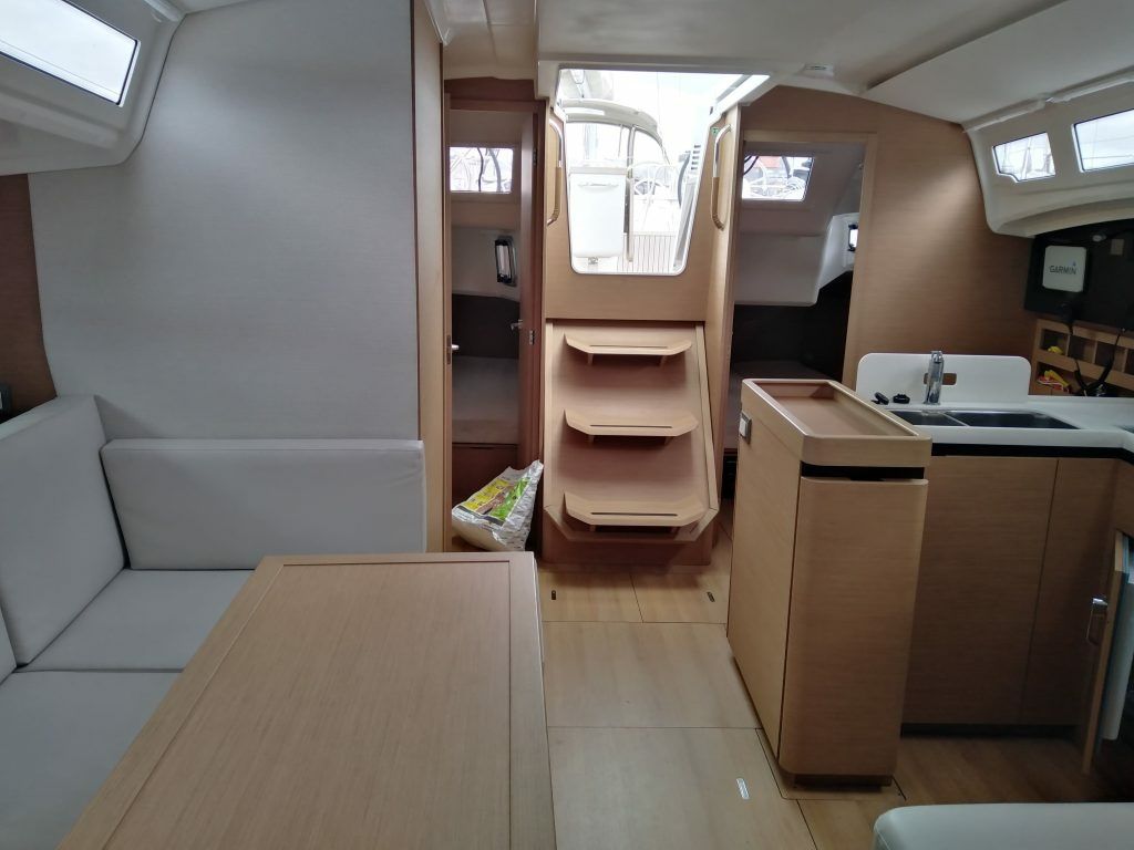 Jeanneau Sun Odyssey 410 | Neven