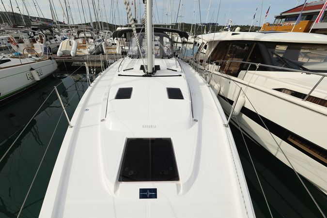 Bavaria C38 | Freewise