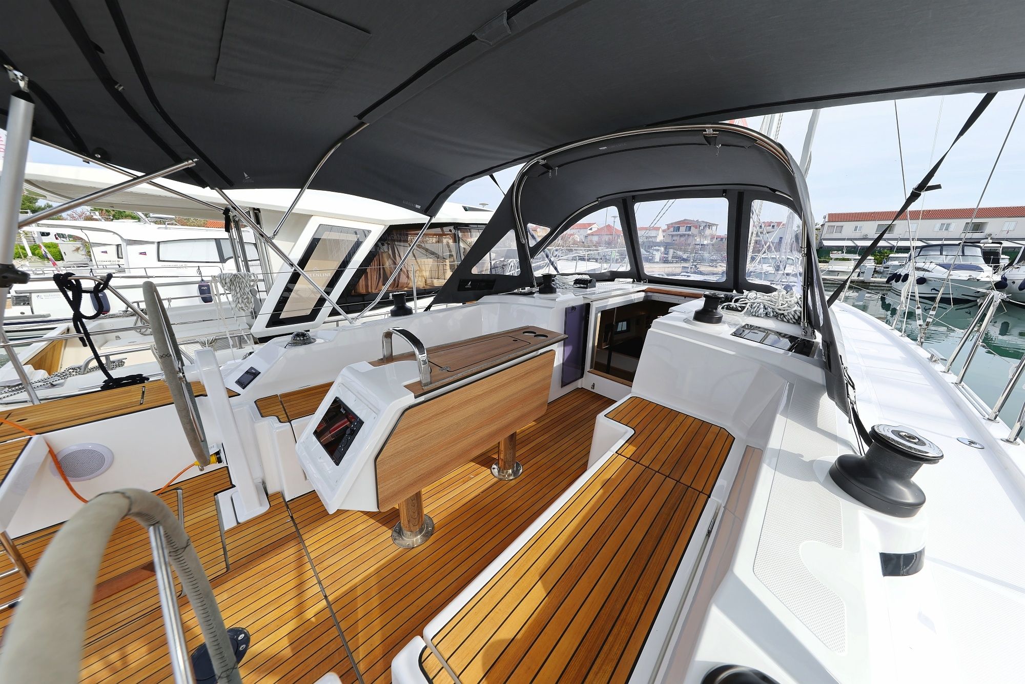 Bavaria C38 | Freewise