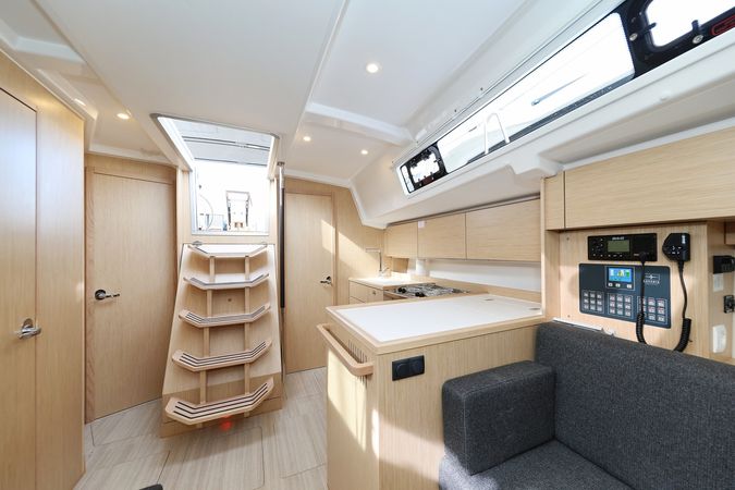 Bavaria C38 | Freewise