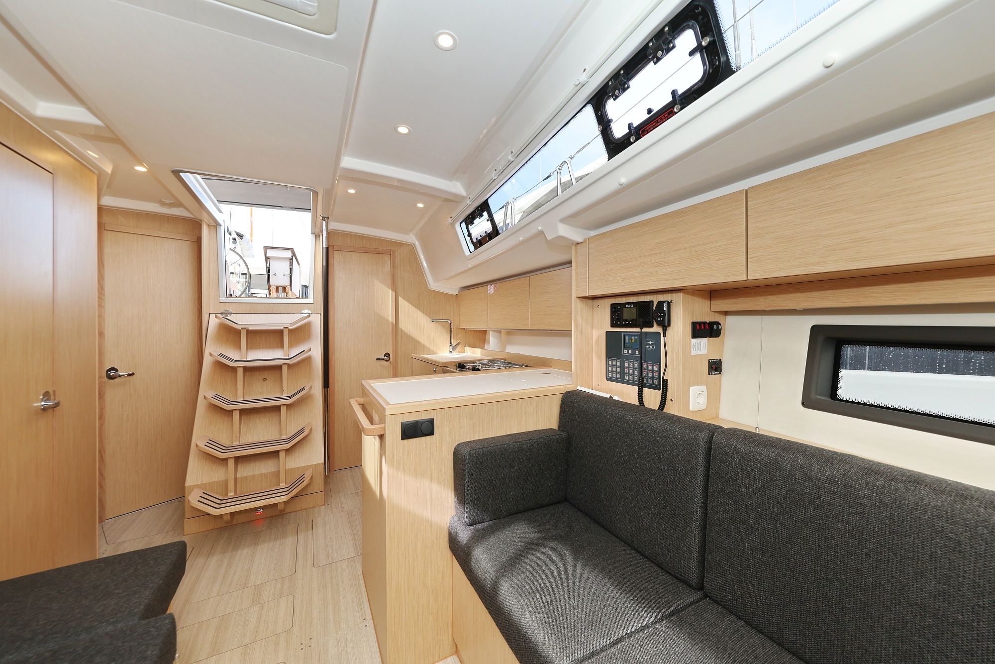 Bavaria C38 | Freewise