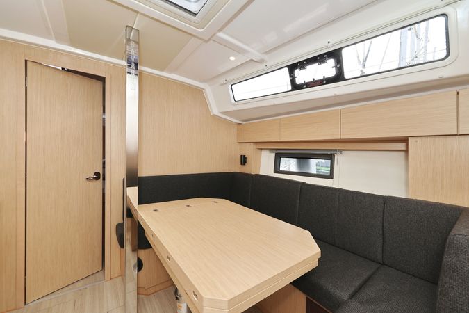 Bavaria C38 | Freewise