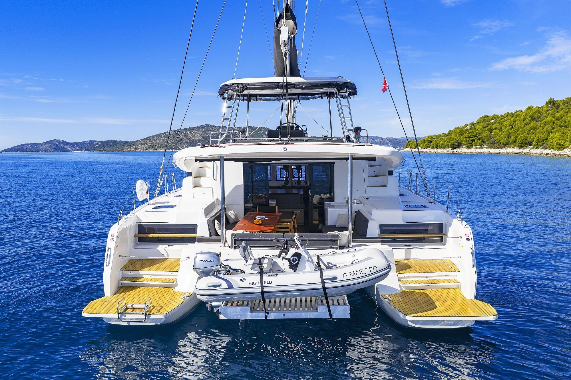 Lagoon 51 | Maestro