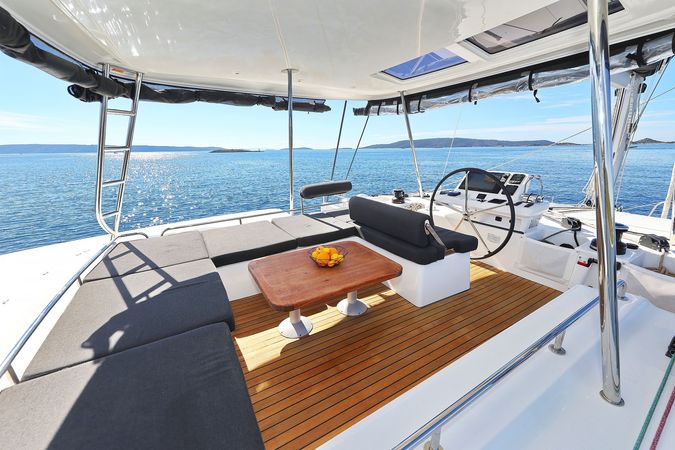 Lagoon 51 | Maestro
