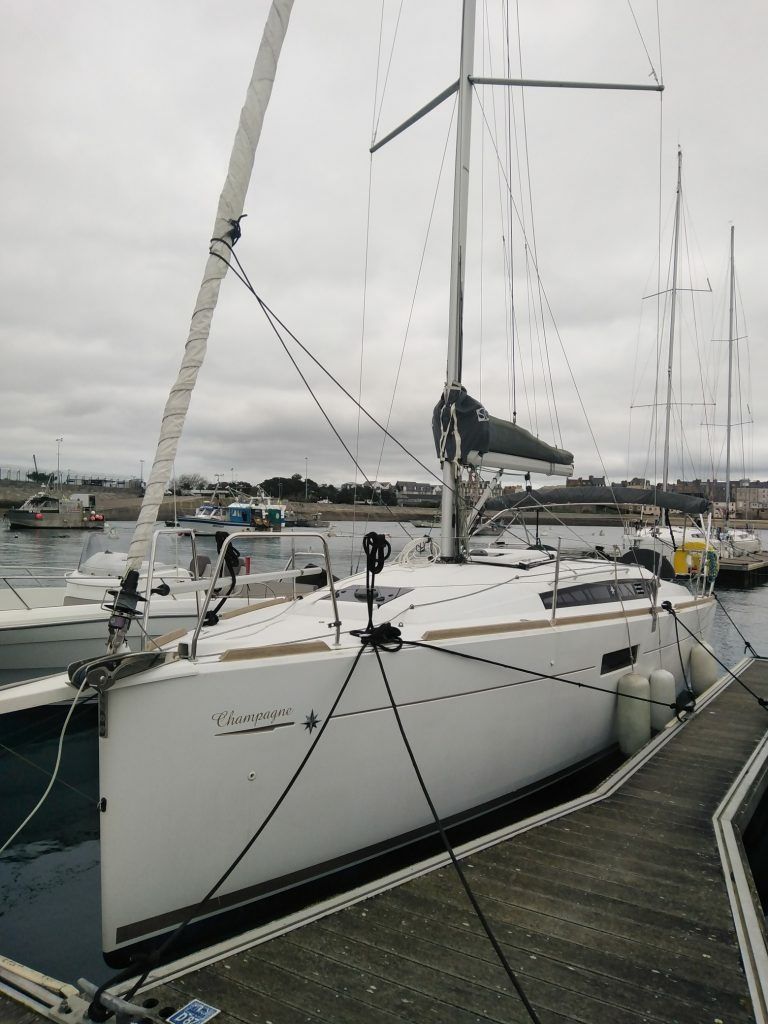 Jeanneau Sun Odyssey 349 | Champagne