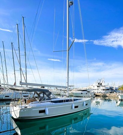 Bavaria C42 | Christos