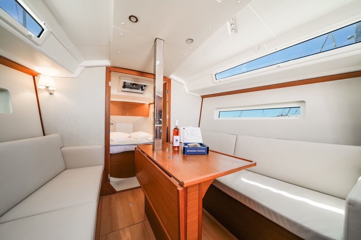 Jeanneau Sun Odyssey 350 | Northwind