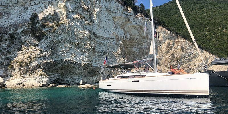 Jeanneau Sun Odyssey 379 | Oyster Shell