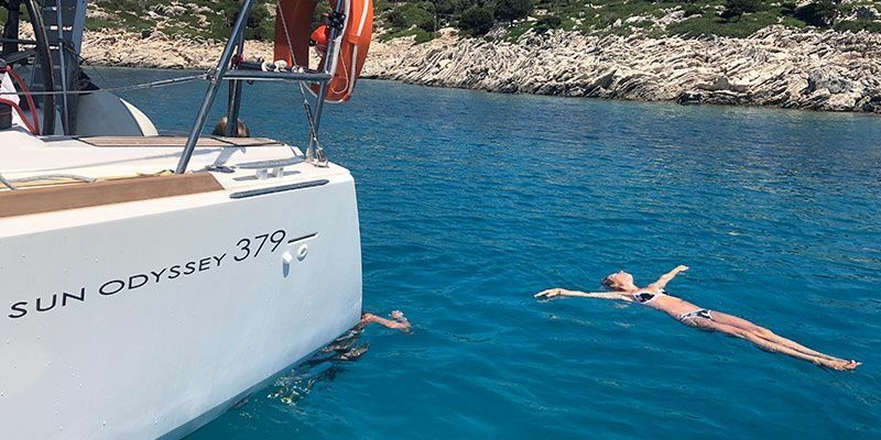 Jeanneau Sun Odyssey 379 | Oyster Shell