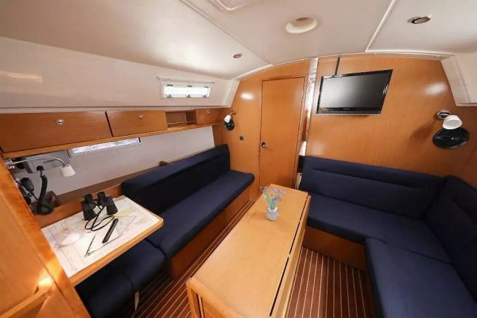 Bavaria Cruiser 36 | Nemo