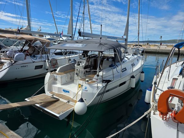 Bavaria Cruiser 36 | Nemo