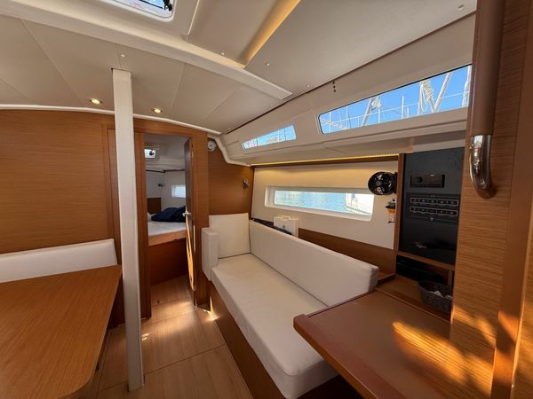Jeanneau Sun Odyssey 380 | Pelor