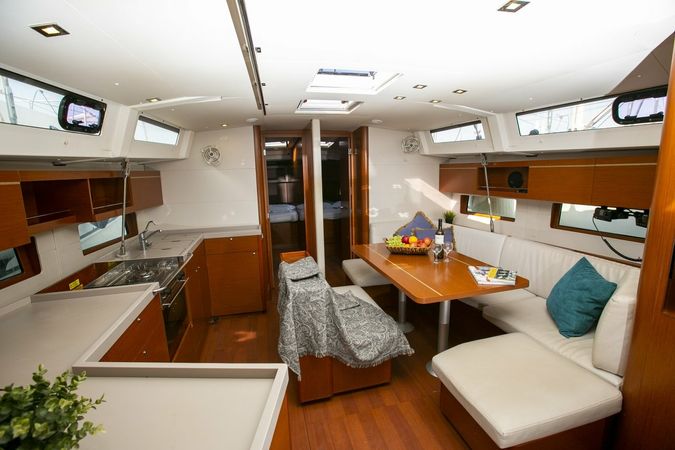 Beneteau Oceanis 46.1 | Dancing Queen