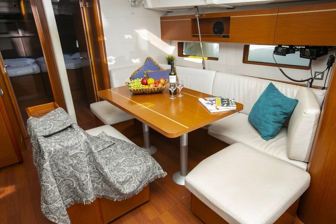 Beneteau Oceanis 46.1 | Dancing Queen