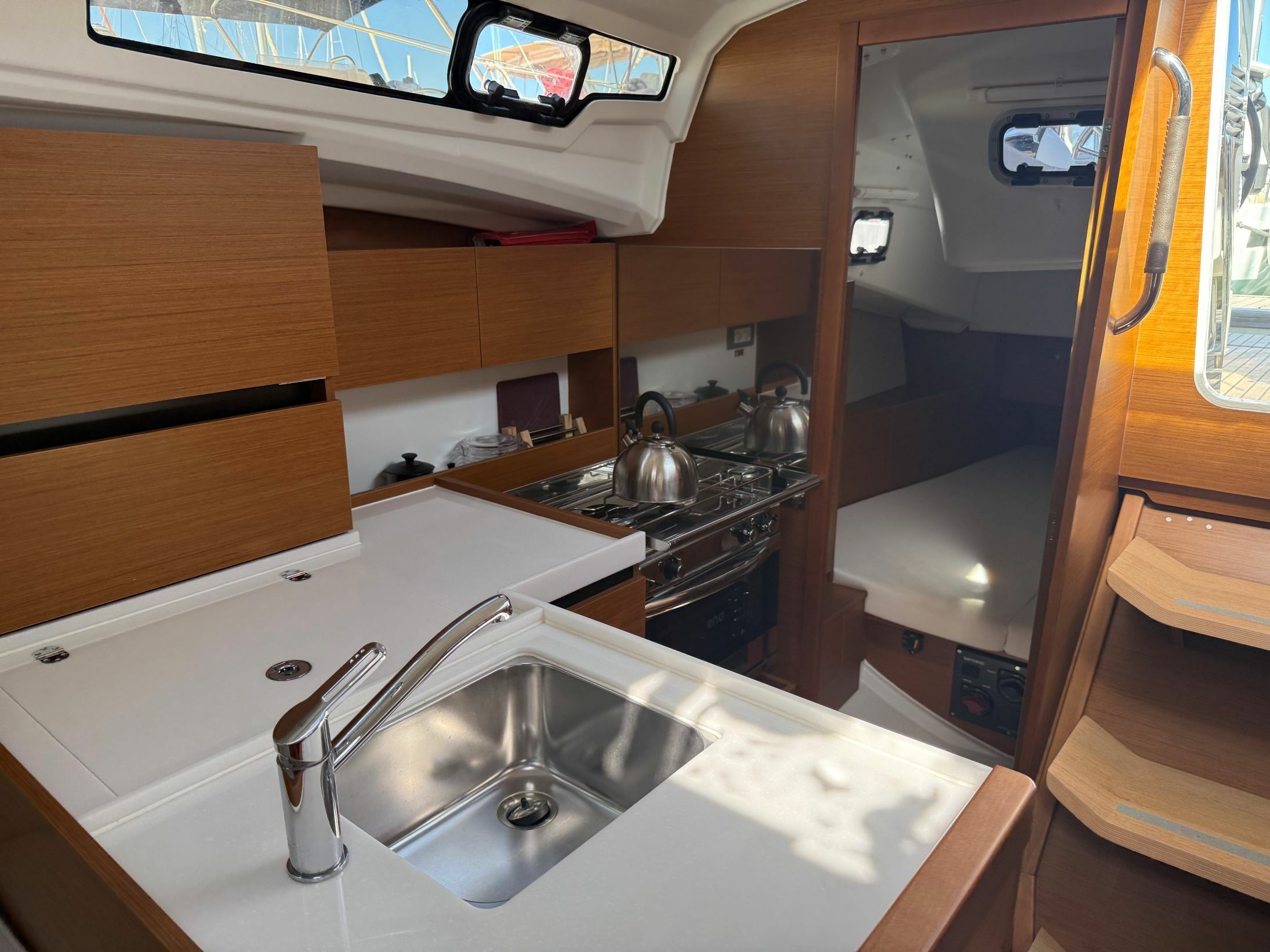 Jeanneau Sun Odyssey 350 | Pelmini