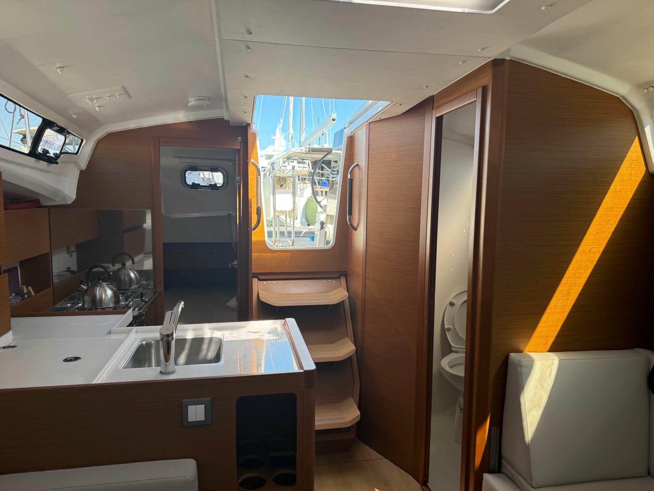 Jeanneau Sun Odyssey 350 | Pelmini