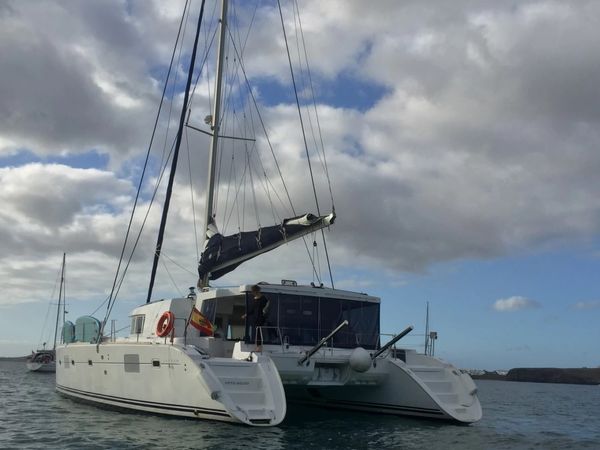 Lagoon 500 | Otto Mezzo