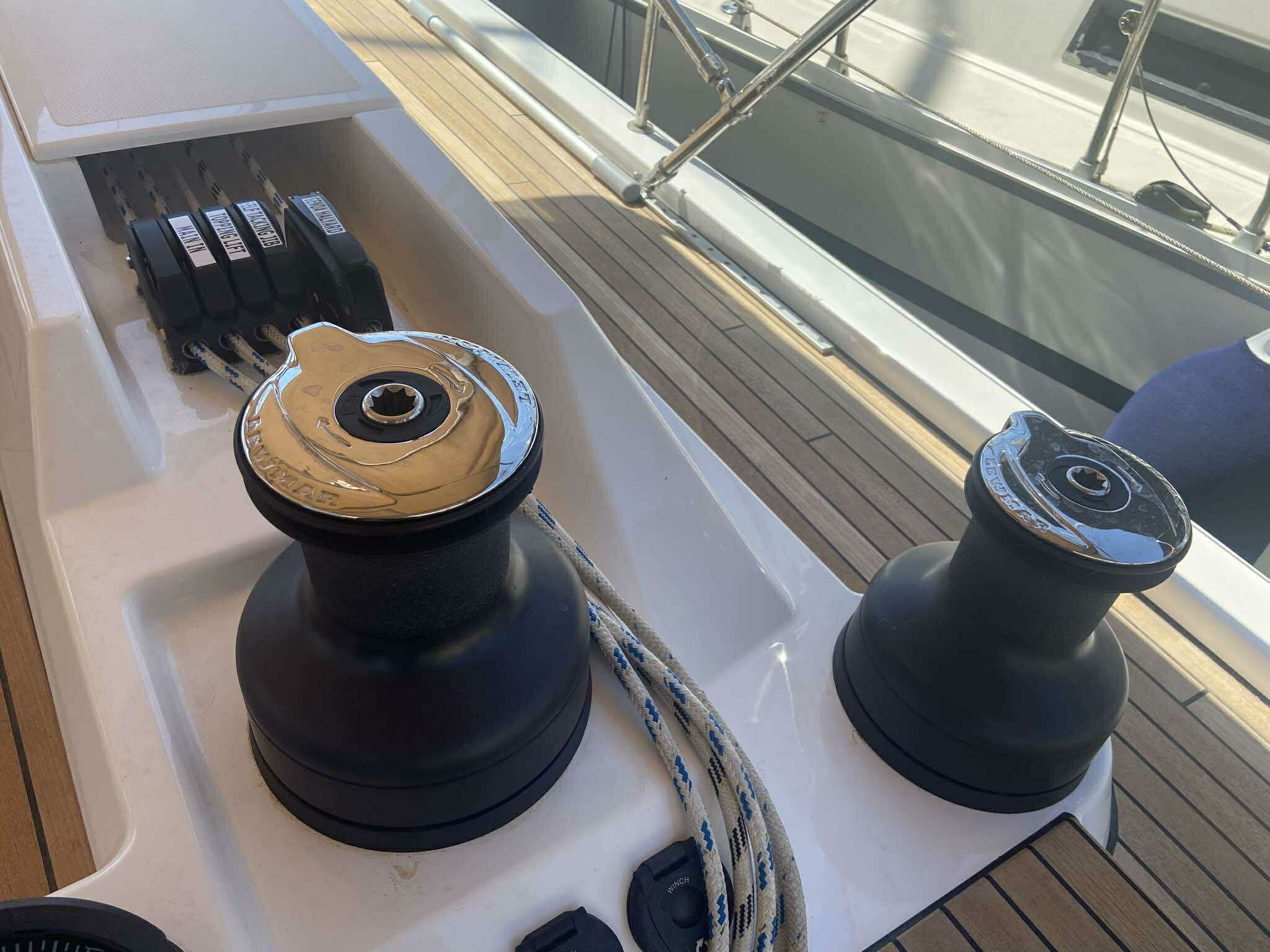 Bavaria C57 | Pelargos