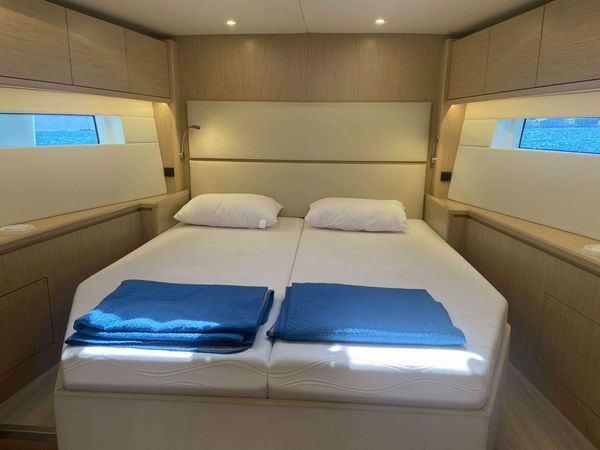 Bavaria C57 | Pelargos