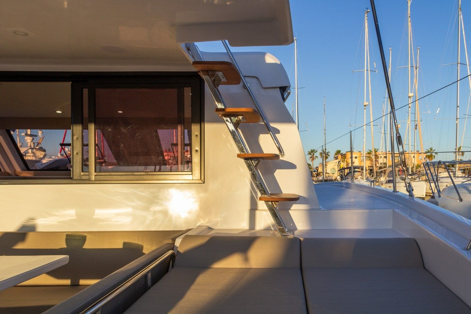 Aventura 37 | Flor de Ibiza