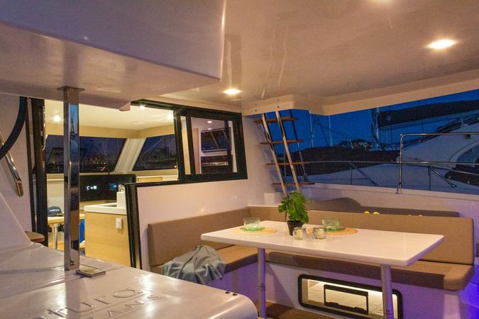 Aventura 37 | Flor de Ibiza