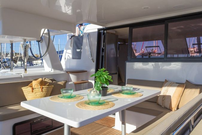 Aventura 37 | Flor de Ibiza